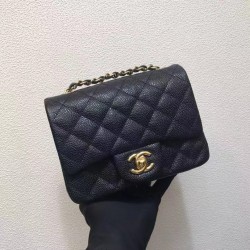  Chanel mini flap Bag
