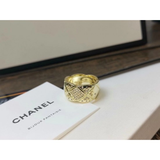Chanel COCO Crush Rings